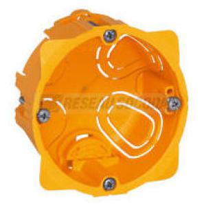 BTE CLOISON SECHE D67 P=40MM 