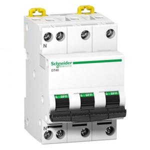  DT40 3P+N 32A COURBE C 